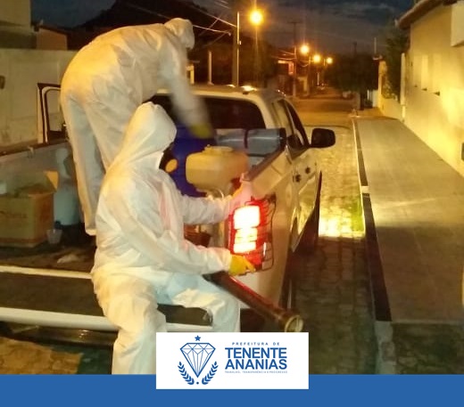 A Prefeitura Municipal de Tenente Ananias-RN, realizou pulverização e higienização nas principais vias públicas e locais de maior aglomeração de pessoas, na Vila Mata